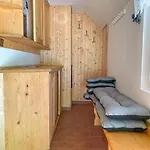 Chaloupka V Ceskem Raji